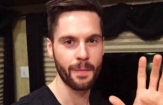 Tom Riley